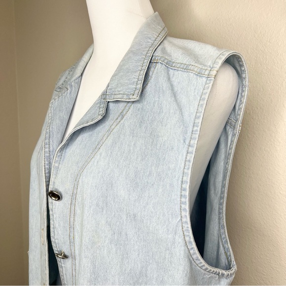 Vintage Nina Piccalino Light Wash Denim Cotton Boho Southwestern Studded Vest - Picture 4 of 12